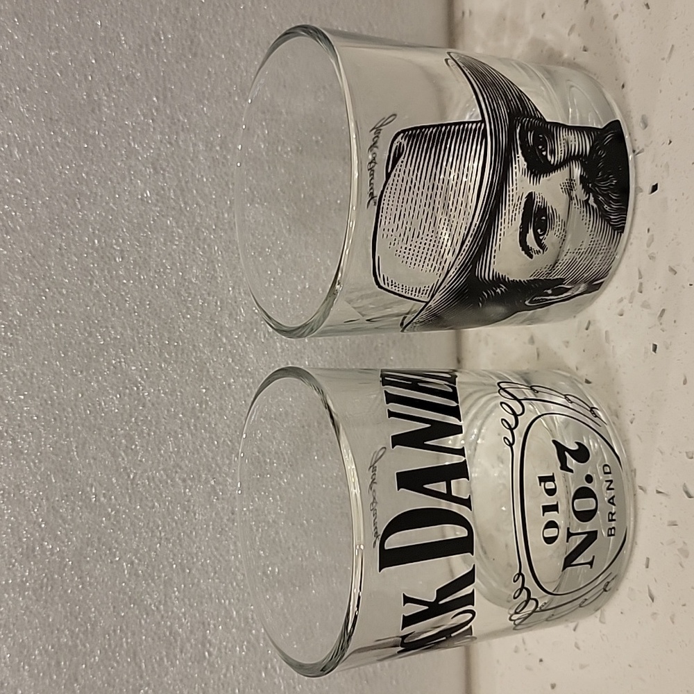 🍃 set of 2 Jack Daniel's  whisky rocks glasses